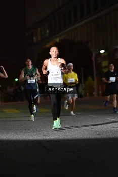 Runner Photo 2337749