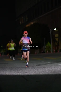 Runner Photo 2337814