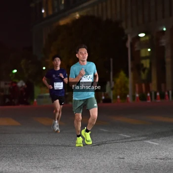 Runner Photo 2337863