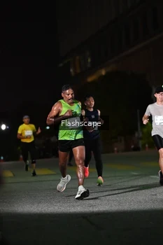 Runner Photo 2337967