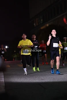 Runner Photo 2337979