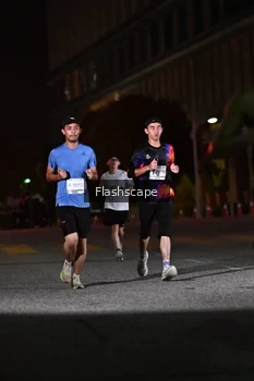 Runner Photo 2337999