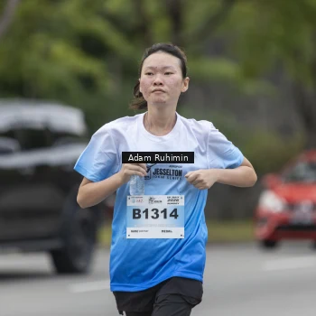 Runner Photo 2344342