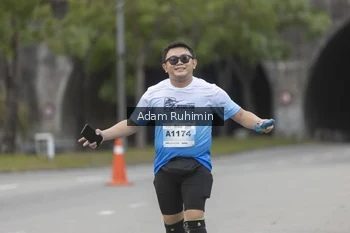 Runner Photo 2344549