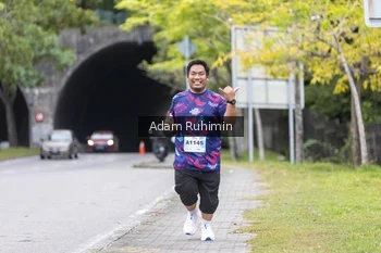 Runner Photo 2344616