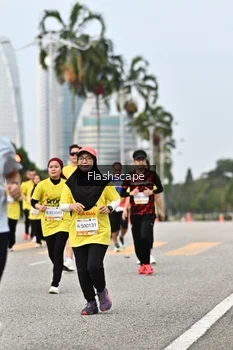 Runner Photo 2344784