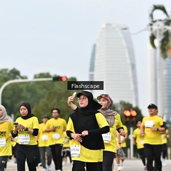 Runner Photo 2344839