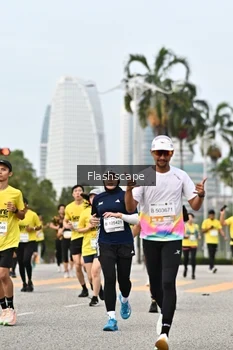Runner Photo 2344875