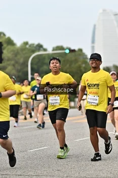 Runner Photo 2344899