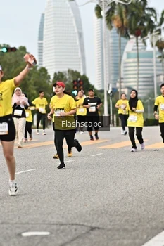 Runner Photo 2344906