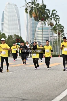 Runner Photo 2344907