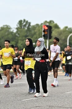 Runner Photo 2344934