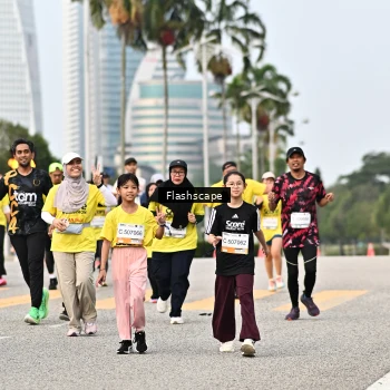 Runner Photo 2345053