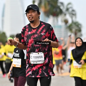 Runner Photo 2345066
