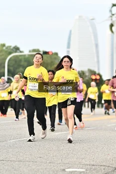 Runner Photo 2345611