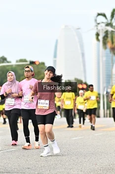 Runner Photo 2345618