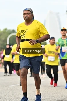 Runner Photo 2345628