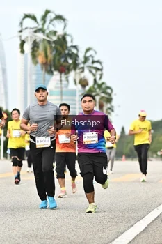 Runner Photo 2345633