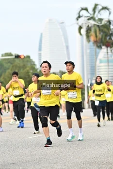Runner Photo 2345642