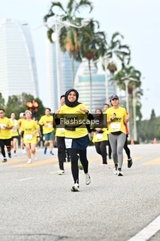 Runner Photo 2345646