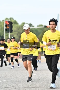 Runner Photo 2345671