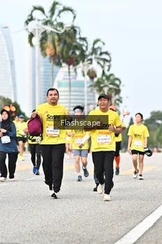 Runner Photo 2345679