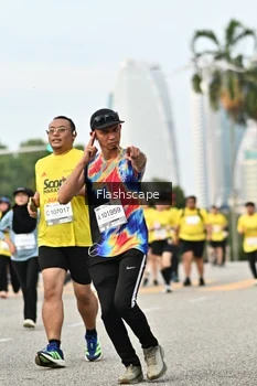Runner Photo 2345916