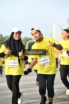 Runner Photo 2348024