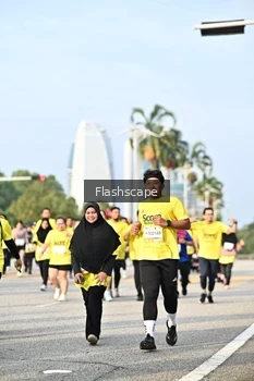 Runner Photo 2348082