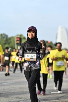 Runner Photo 2348118