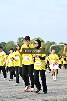 Runner Photo 2348145