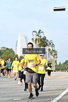 Runner Photo 2348161