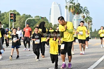 Runner Photo 2348186