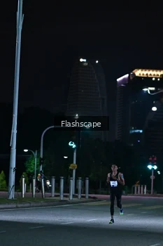 Runner Photo 2349046