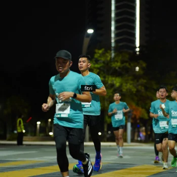 Runner Photo 2350105