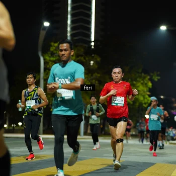 Runner Photo 2350148