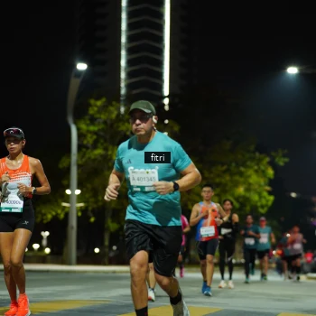 Runner Photo 2350179