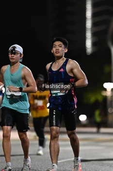 Runner Photo 2350227