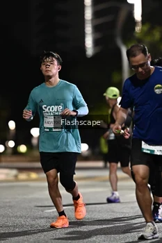 Runner Photo 2350243