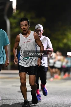 Runner Photo 2350281