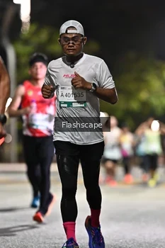 Runner Photo 2350284