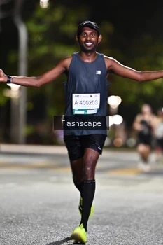 Runner Photo 2350353