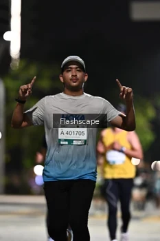 Runner Photo 2350363