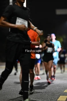 Runner Photo 2350367