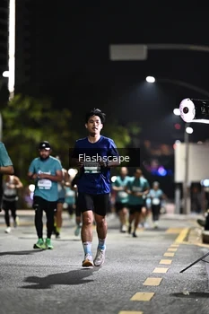 Runner Photo 2350384