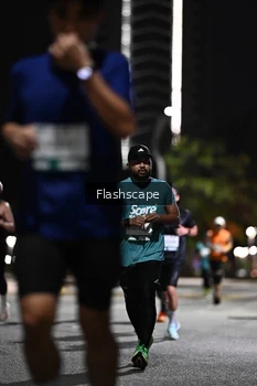 Runner Photo 2350388