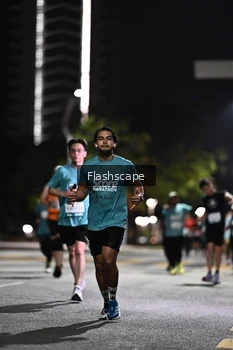 Runner Photo 2350402