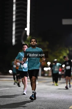 Runner Photo 2350405