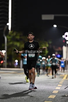 Runner Photo 2350406