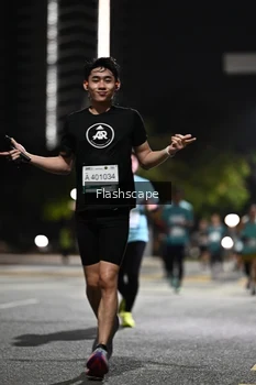Runner Photo 2350408